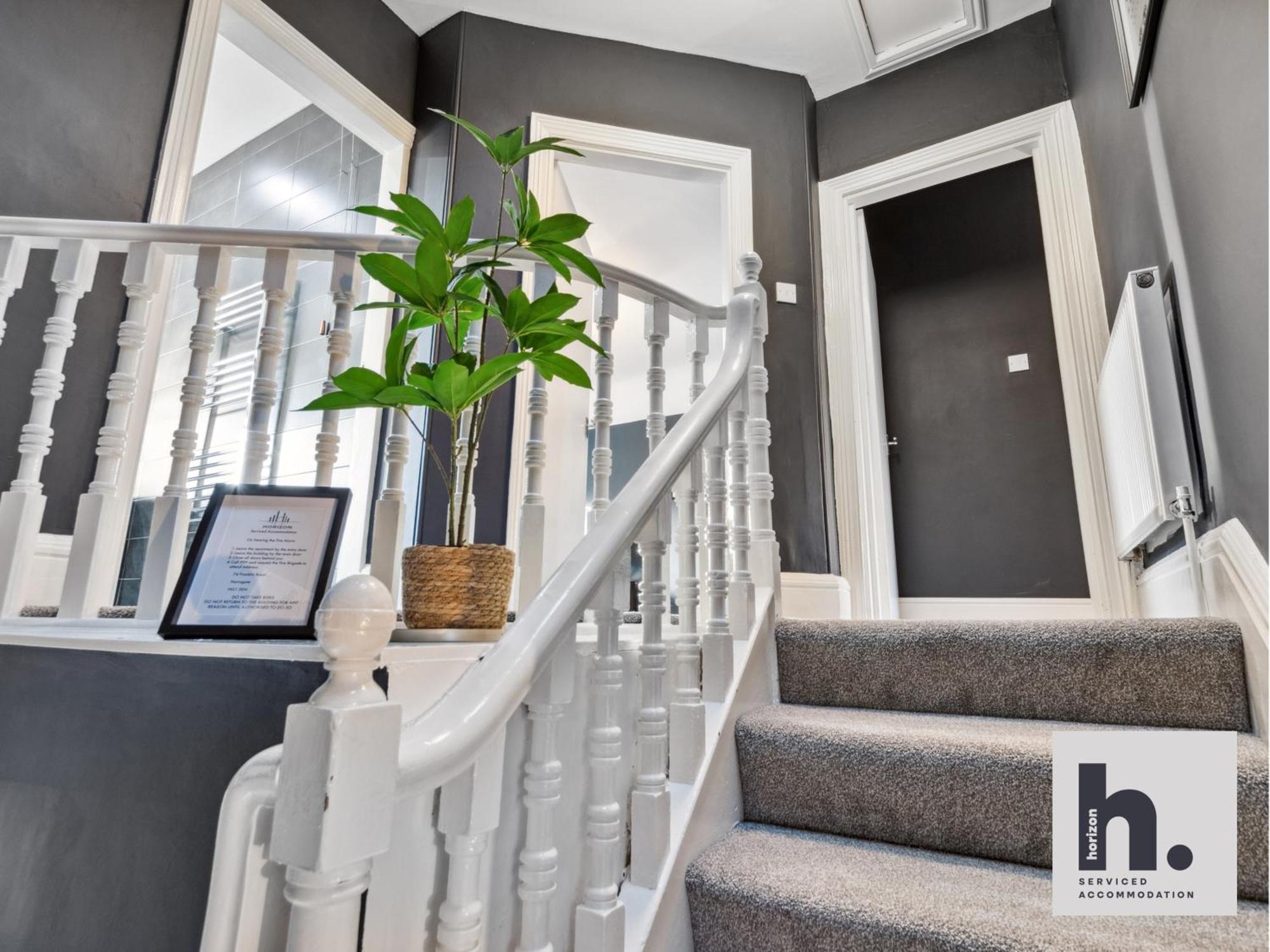 Appartement Free Parking - Penthouse - Business - Relocating - St *